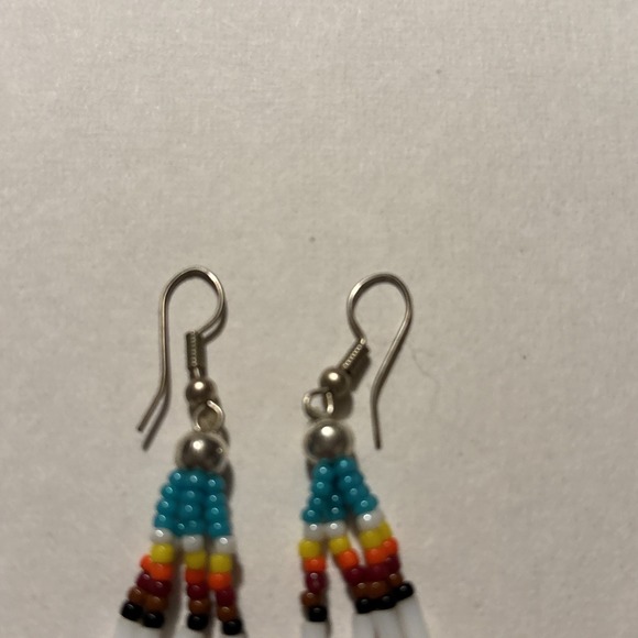 Native American Navajo Handmade Beaded Earrings - Picture 4 of 4